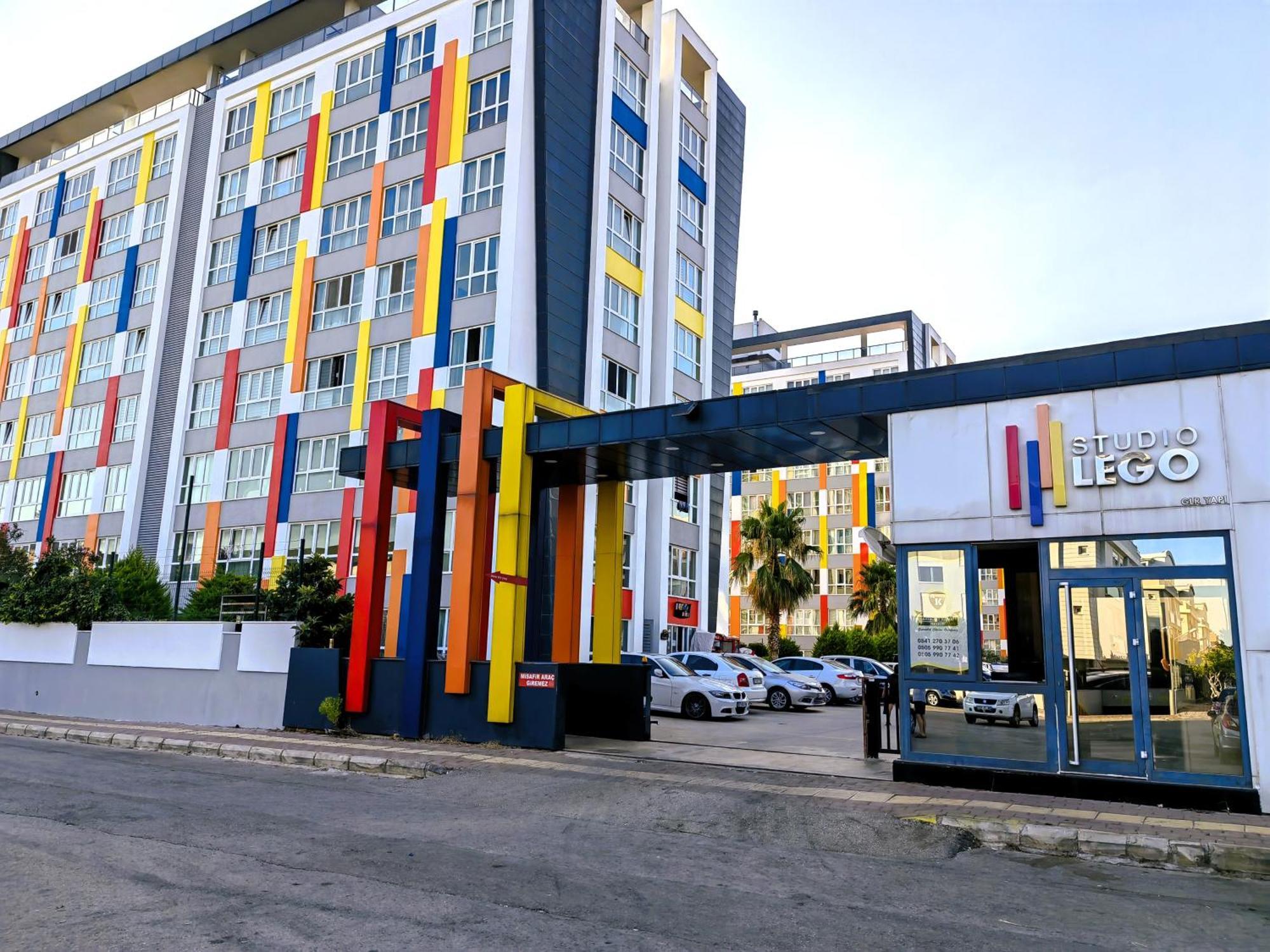 Daire Legoland Complex Near The Airport